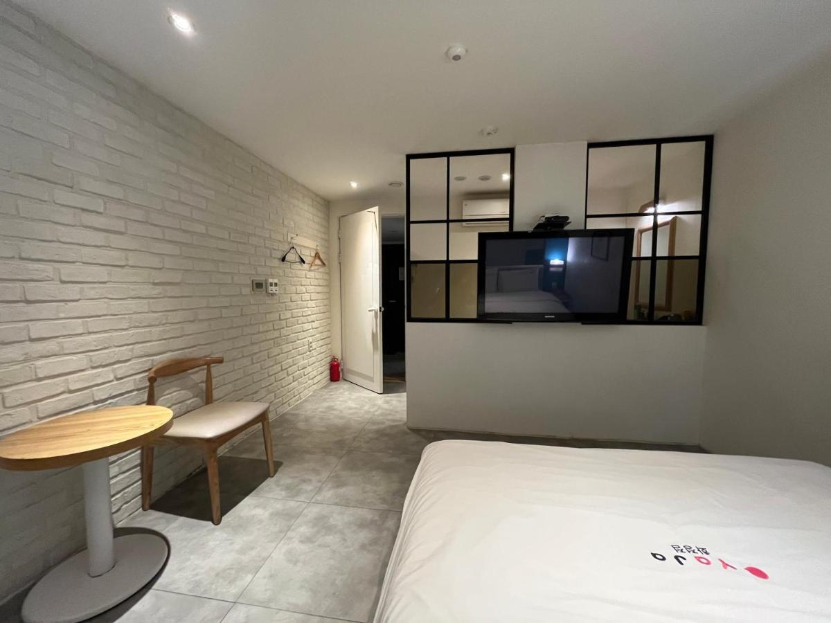 Hotel Yaja Hwajeong Station Goyang Exterior photo